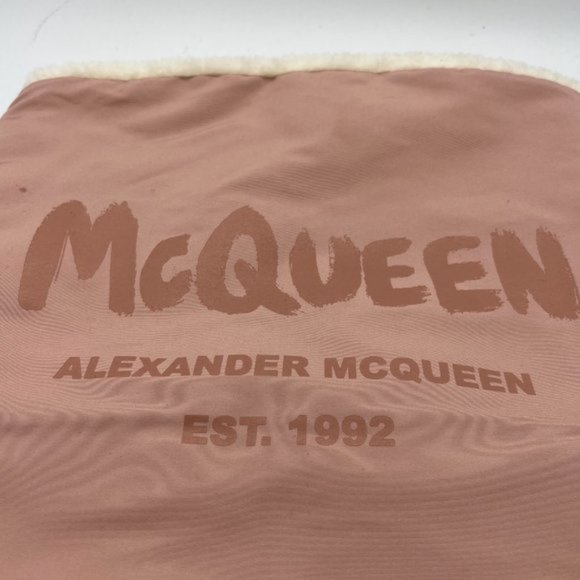 Brand New Alexander McQueen Graffiti Shearling Effect Neck Warmer Snood Scarf - Picture 3 of 7